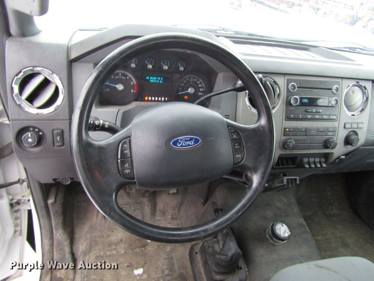 image for item DH8323 2013 Ford F650 Super Duty flatbed truck