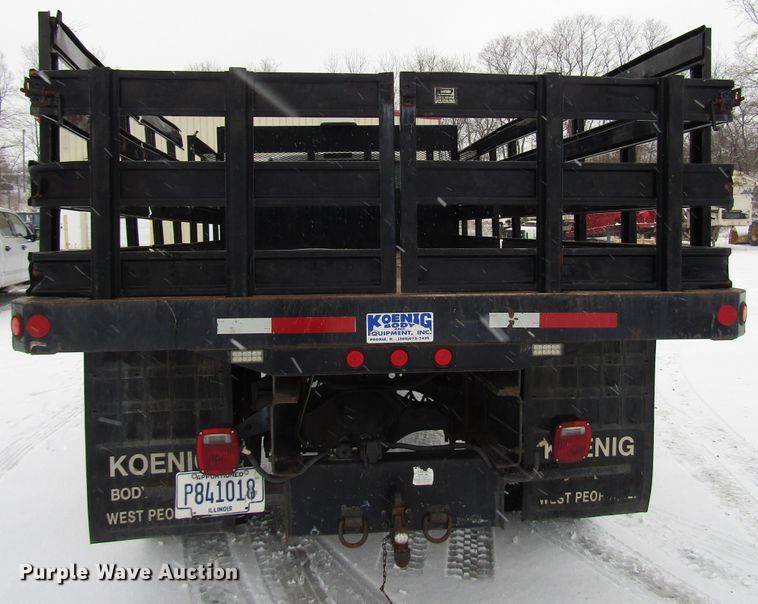 image for item DH8323 2013 Ford F650 Super Duty flatbed truck