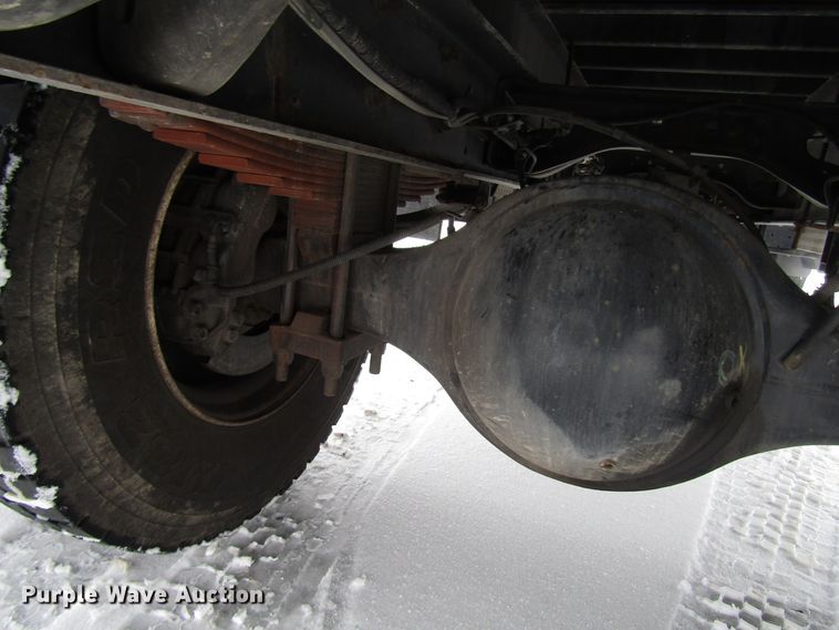 image for item DH8323 2013 Ford F650 Super Duty flatbed truck