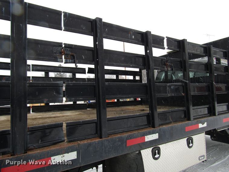 image for item DH8323 2013 Ford F650 Super Duty flatbed truck