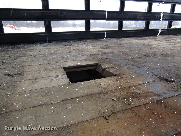 image for item DH8323 2013 Ford F650 Super Duty flatbed truck