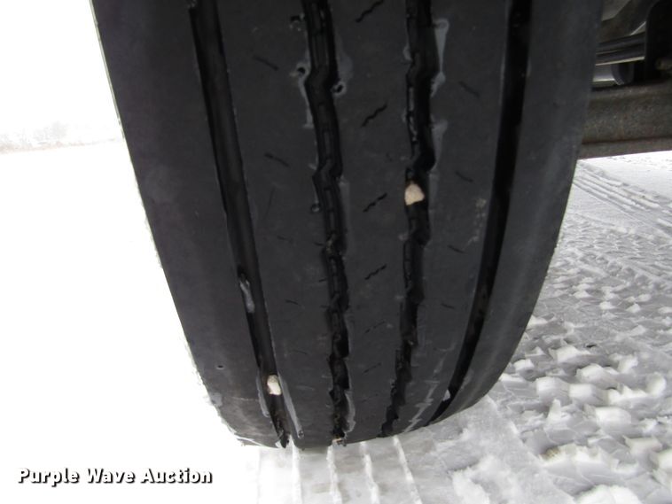 image for item DH8323 2013 Ford F650 Super Duty flatbed truck