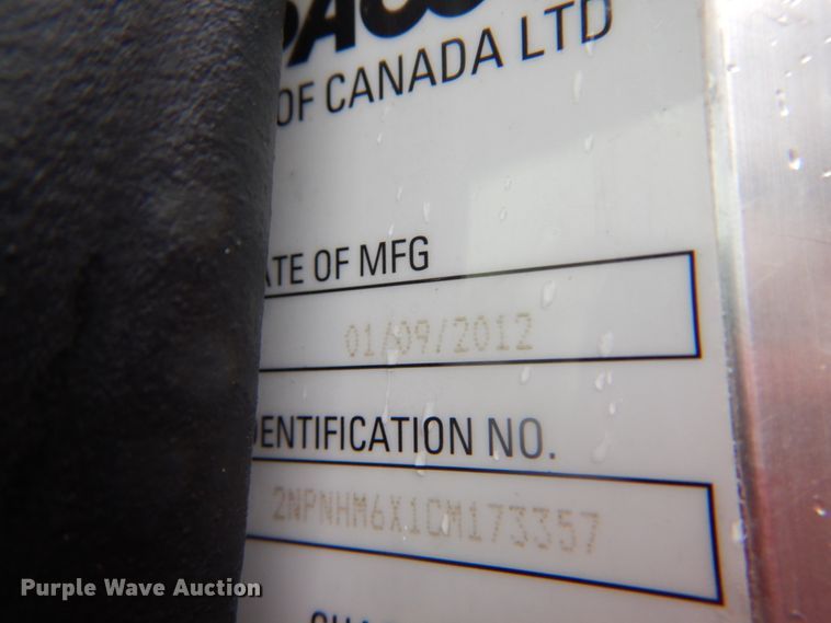 image for item FF9148 2012 Peterbilt 330 box truck