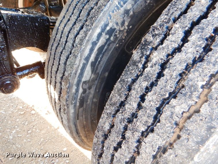 image for item GB9572 1972 Kari Kool tank trailer