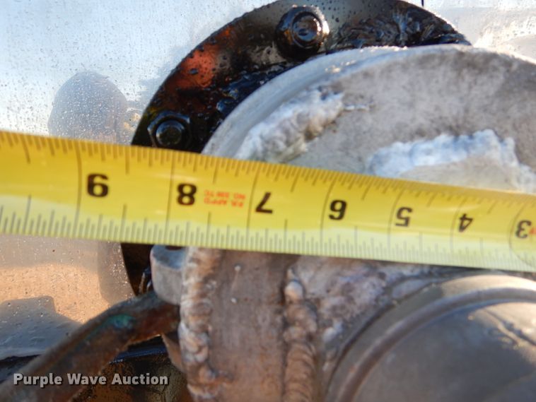 image for item GB9572 1972 Kari Kool tank trailer