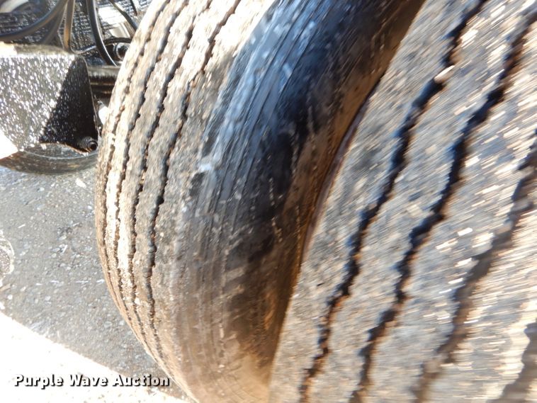 image for item GB9572 1972 Kari Kool tank trailer