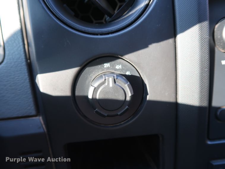 image for item DH3642 2014 Ford F150 SuperCab pickup truck