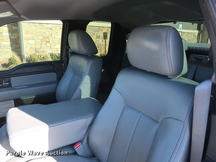 image for item DH3642 2014 Ford F150 SuperCab pickup truck