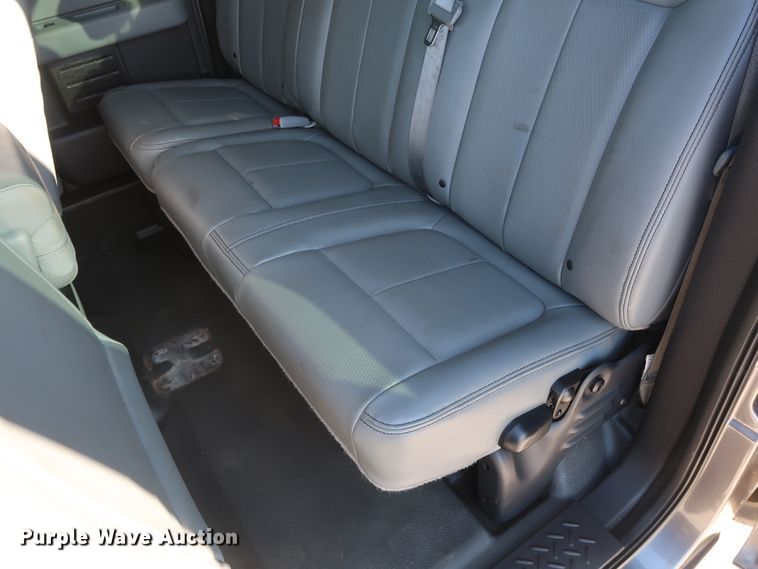 image for item DH3642 2014 Ford F150 SuperCab pickup truck