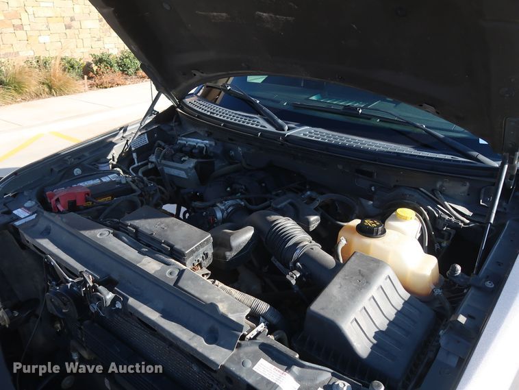 image for item DH3642 2014 Ford F150 SuperCab pickup truck