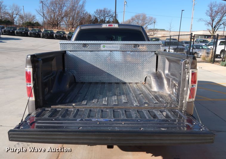 image for item DH3642 2014 Ford F150 SuperCab pickup truck