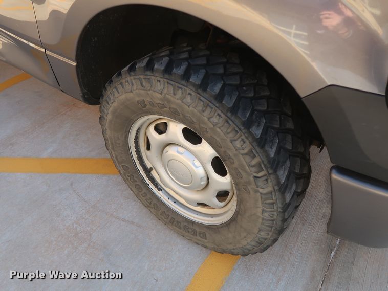 image for item DH3642 2014 Ford F150 SuperCab pickup truck