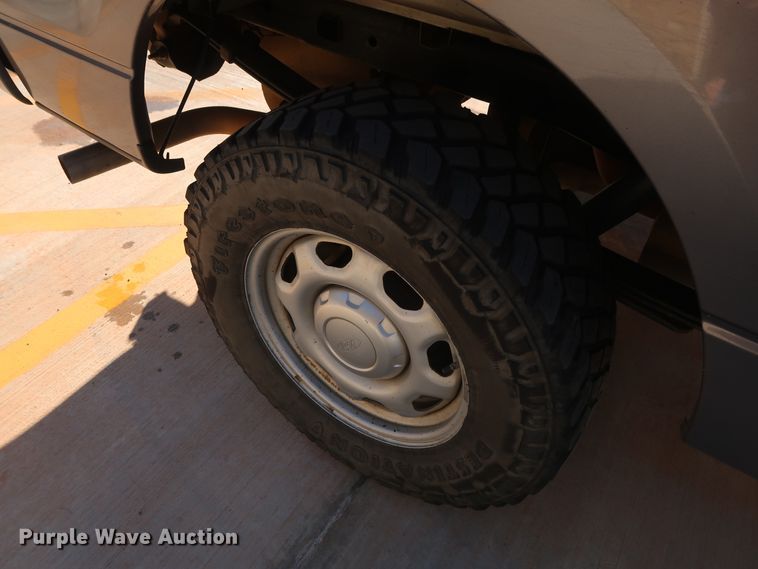 image for item DH3642 2014 Ford F150 SuperCab pickup truck