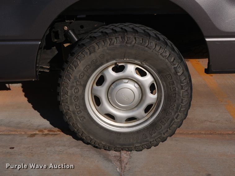 image for item DH3642 2014 Ford F150 SuperCab pickup truck