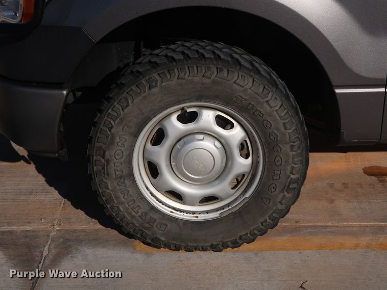 image for item DH3642 2014 Ford F150 SuperCab pickup truck