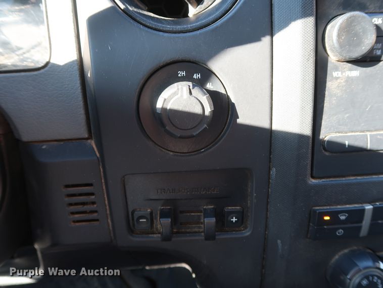 image for item DH3643 2012 Ford F150 SuperCab pickup truck