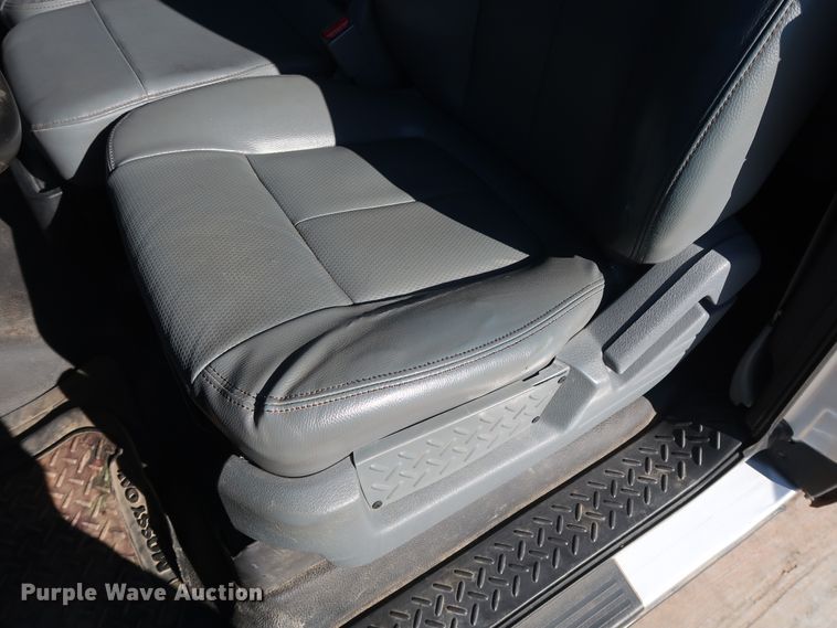 image for item DH3643 2012 Ford F150 SuperCab pickup truck