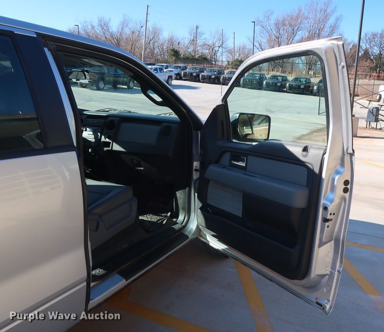 image for item DH3643 2012 Ford F150 SuperCab pickup truck