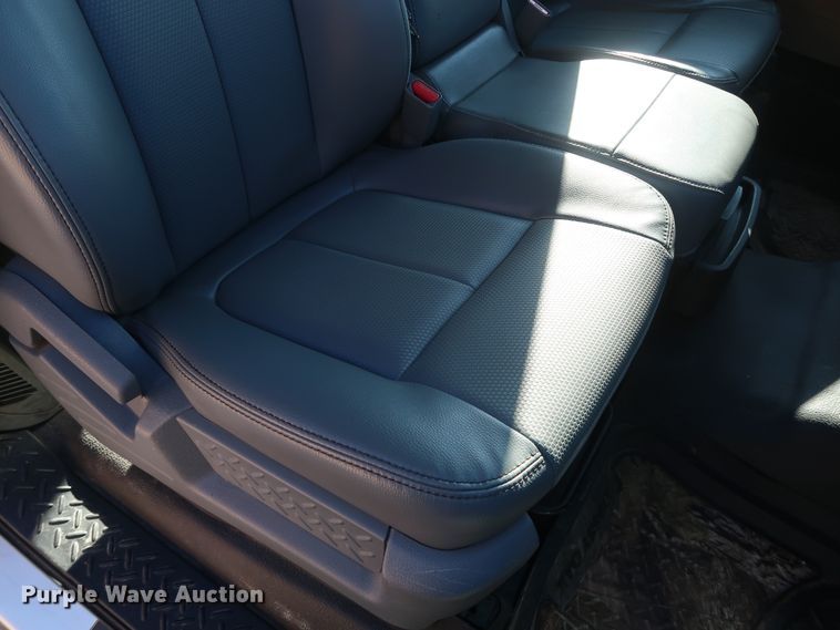 image for item DH3643 2012 Ford F150 SuperCab pickup truck