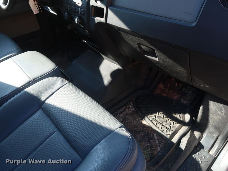 image for item DH3643 2012 Ford F150 SuperCab pickup truck