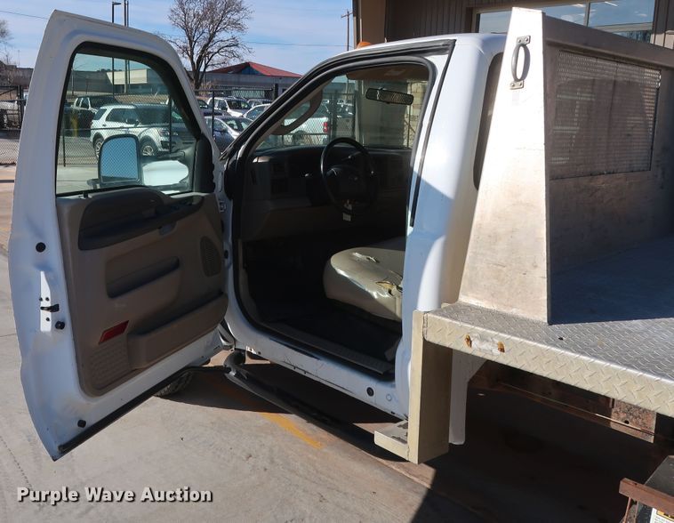 image for item DH3645 2003 Ford F450 dump flatbed truck