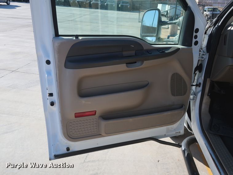 image for item DH3645 2003 Ford F450 dump flatbed truck