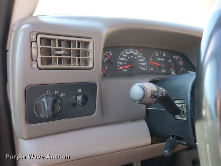 image for item DH3645 2003 Ford F450 dump flatbed truck