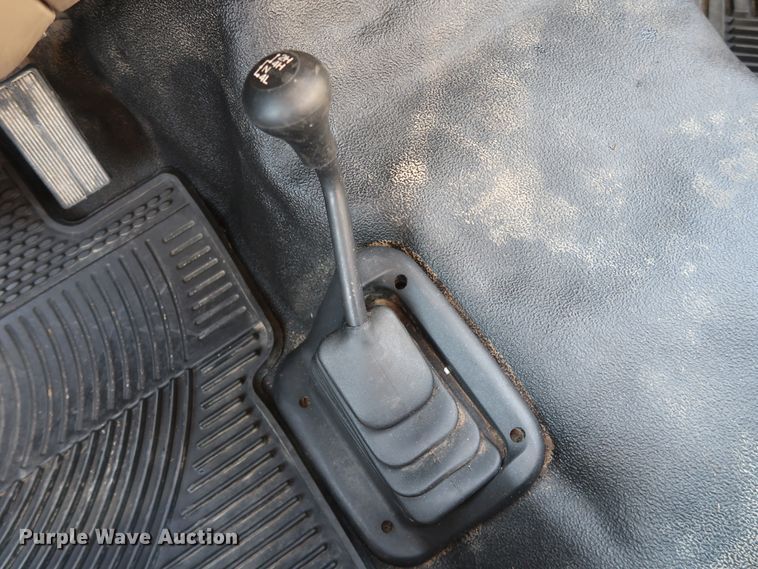 image for item DH3645 2003 Ford F450 dump flatbed truck