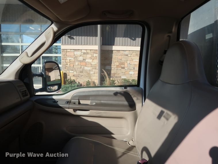 image for item DH3645 2003 Ford F450 dump flatbed truck