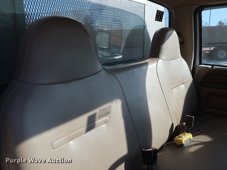 image for item DH3645 2003 Ford F450 dump flatbed truck