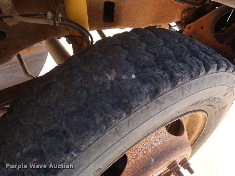 image for item DH3645 2003 Ford F450 dump flatbed truck