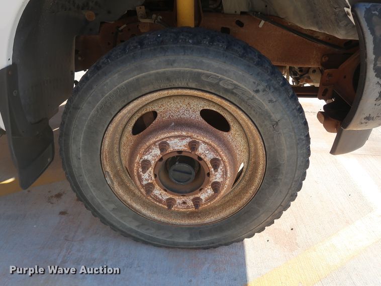 image for item DH3645 2003 Ford F450 dump flatbed truck