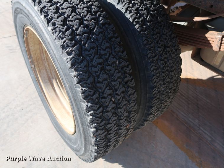 image for item DH3645 2003 Ford F450 dump flatbed truck