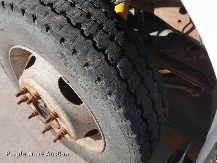 image for item DH3645 2003 Ford F450 dump flatbed truck