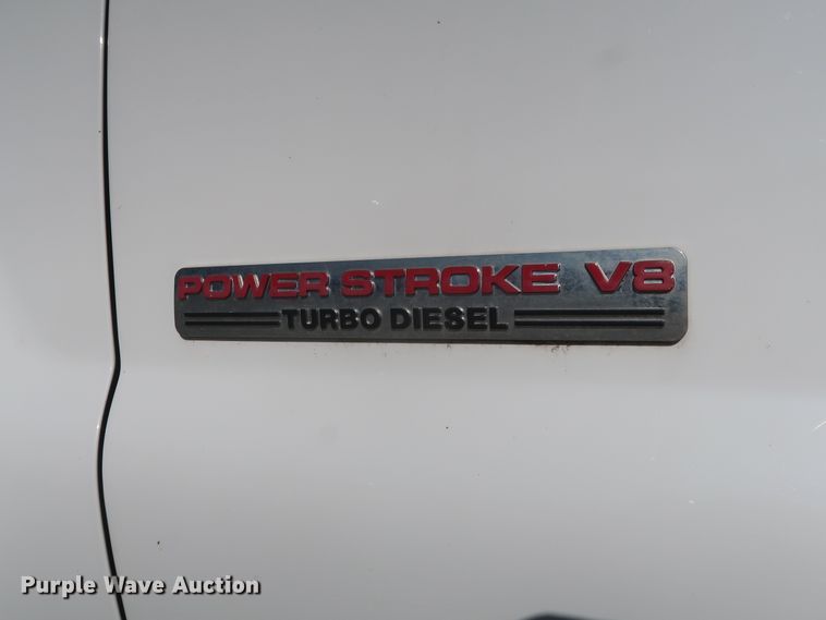 image for item DH3646 2004 Ford F550 truck cab and chassis