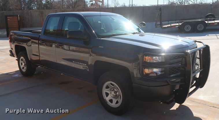 image for item DH3647 2015 Chevrolet Silverado 1500 Double Cab pickup truck