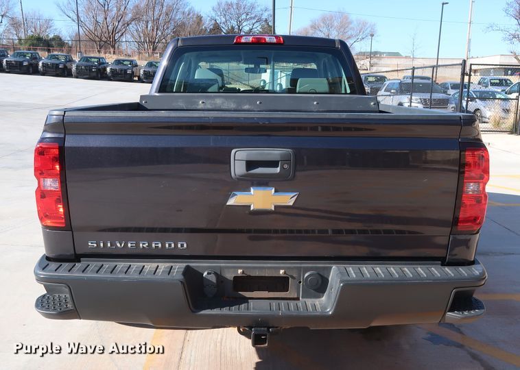 image for item DH3647 2015 Chevrolet Silverado 1500 Double Cab pickup truck