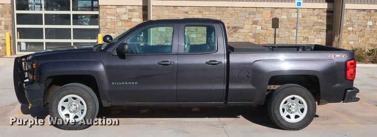 image for item DH3647 2015 Chevrolet Silverado 1500 Double Cab pickup truck