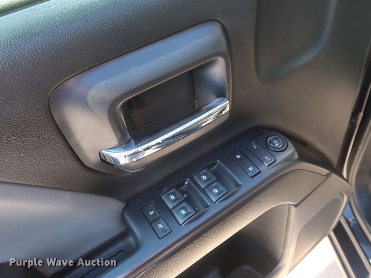 image for item DH3647 2015 Chevrolet Silverado 1500 Double Cab pickup truck