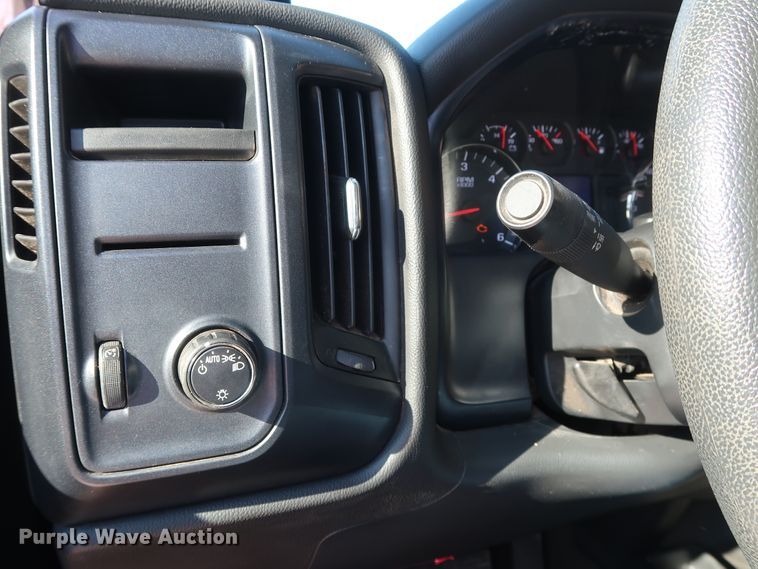 image for item DH3647 2015 Chevrolet Silverado 1500 Double Cab pickup truck