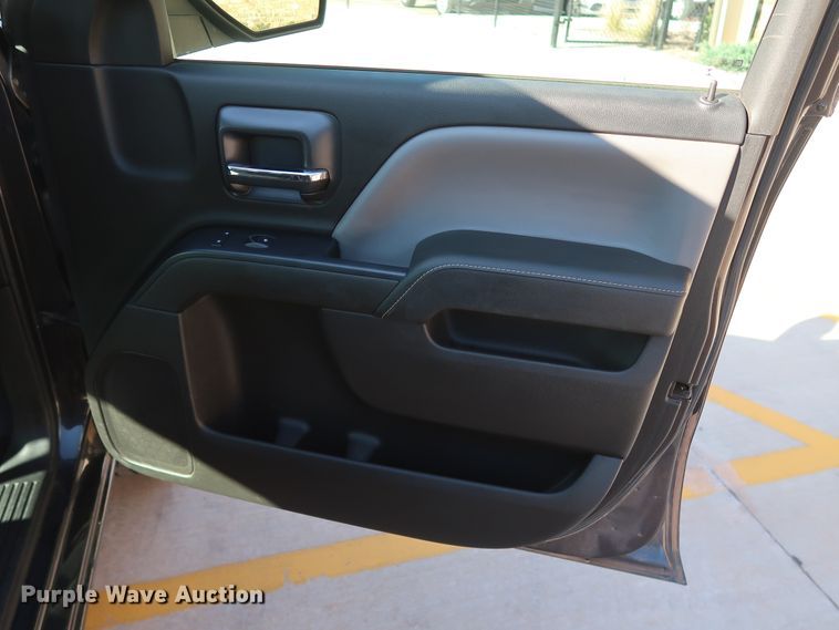 image for item DH3647 2015 Chevrolet Silverado 1500 Double Cab pickup truck