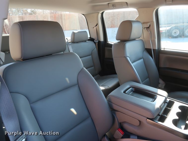 image for item DH3647 2015 Chevrolet Silverado 1500 Double Cab pickup truck