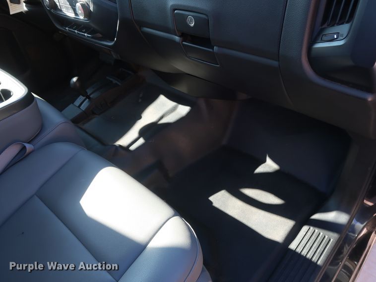 image for item DH3647 2015 Chevrolet Silverado 1500 Double Cab pickup truck