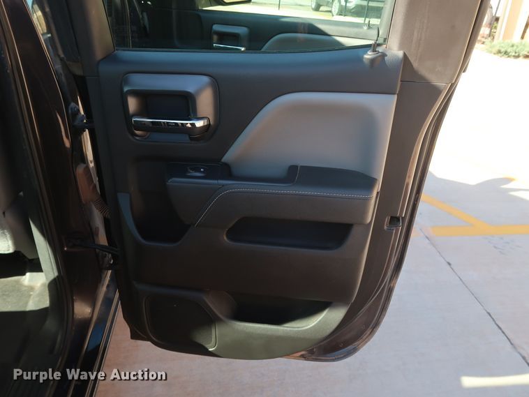 image for item DH3647 2015 Chevrolet Silverado 1500 Double Cab pickup truck