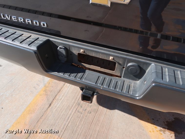 image for item DH3647 2015 Chevrolet Silverado 1500 Double Cab pickup truck