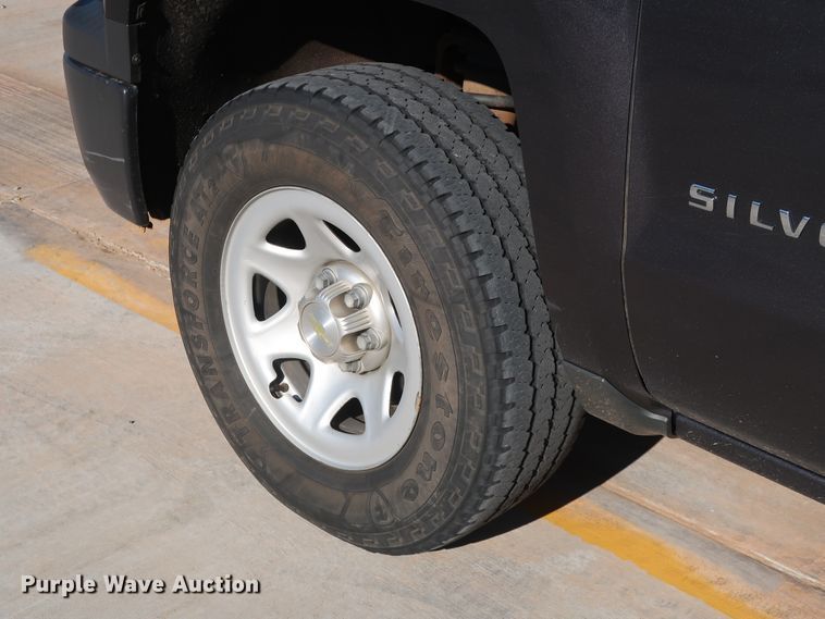 image for item DH3647 2015 Chevrolet Silverado 1500 Double Cab pickup truck