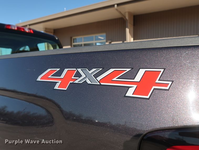 image for item DH3647 2015 Chevrolet Silverado 1500 Double Cab pickup truck