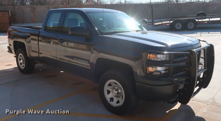 image for item DH3648 2015 Chevrolet Silverado 1500 Double Cab pickup truck