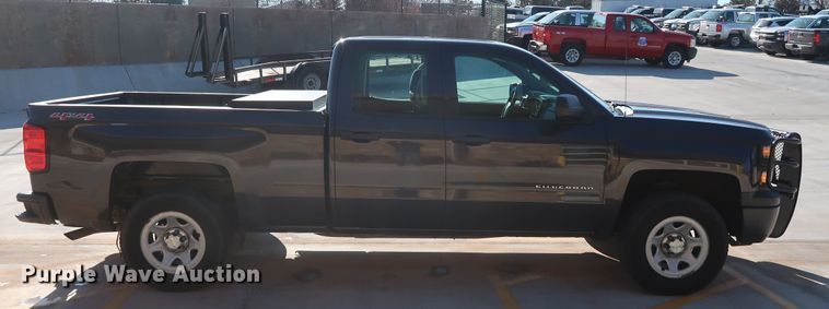 image for item DH3648 2015 Chevrolet Silverado 1500 Double Cab pickup truck