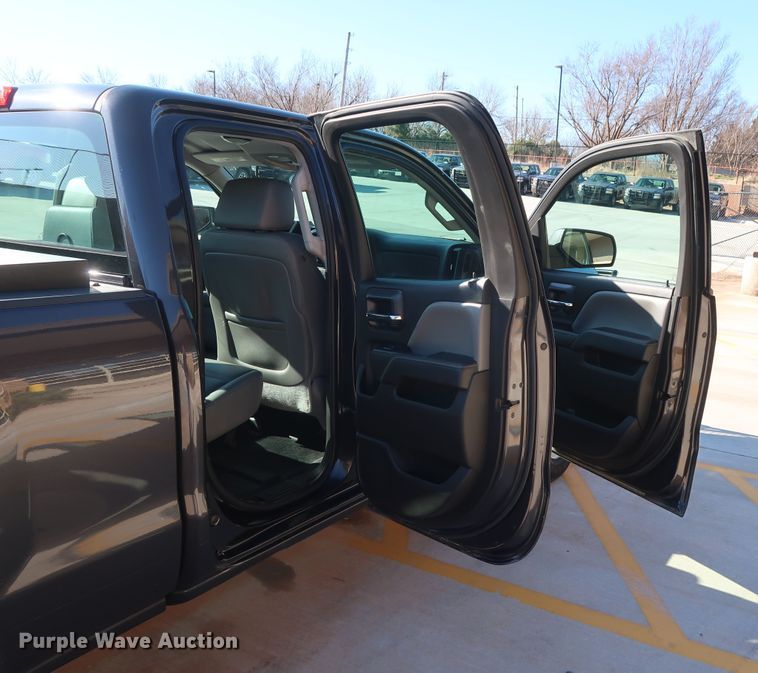 image for item DH3648 2015 Chevrolet Silverado 1500 Double Cab pickup truck